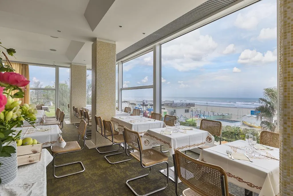 Hotel Fedora Riccione Italien