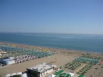Hotel Fedora Riccione 3*,